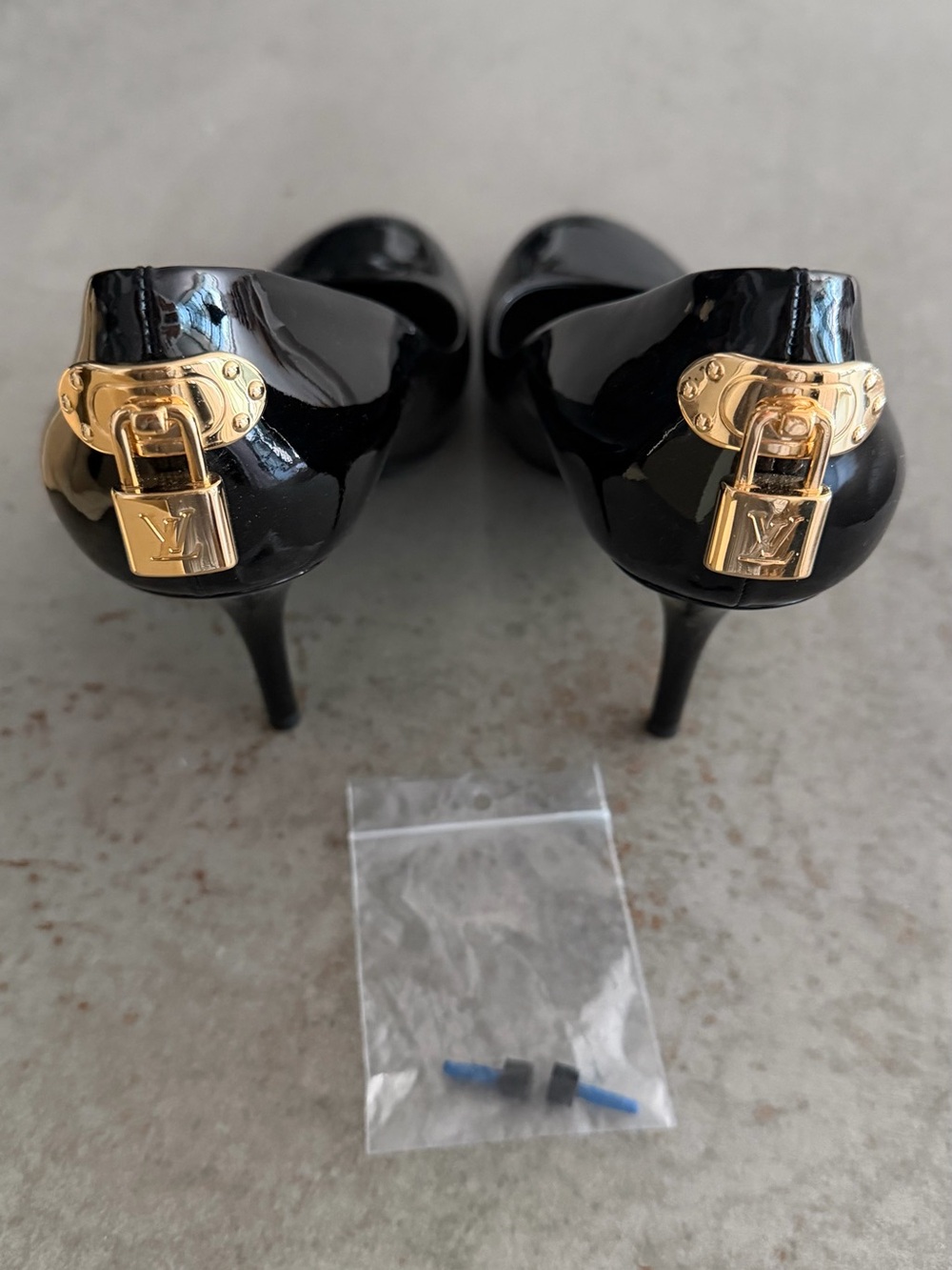 Louis Vuitton Black Patent Leather Stiletto Pumps with Gold Padlock Accent
